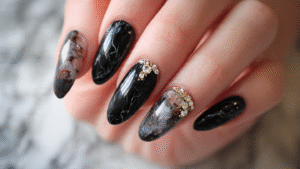 black nail ideas Naily.site